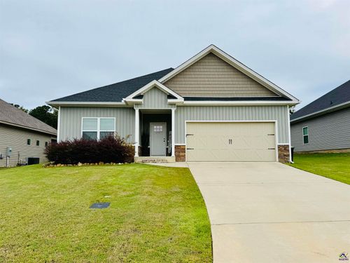 111 Kettle River Ln, Bonaire, GA, 31005-5642 | Card Image