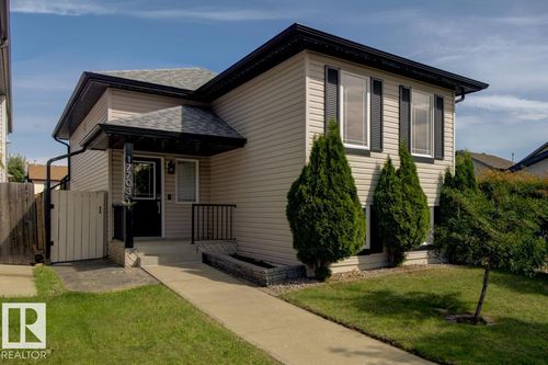 17703 90 St Nw, Edmonton, AB, T5Z0A2 | Card Image