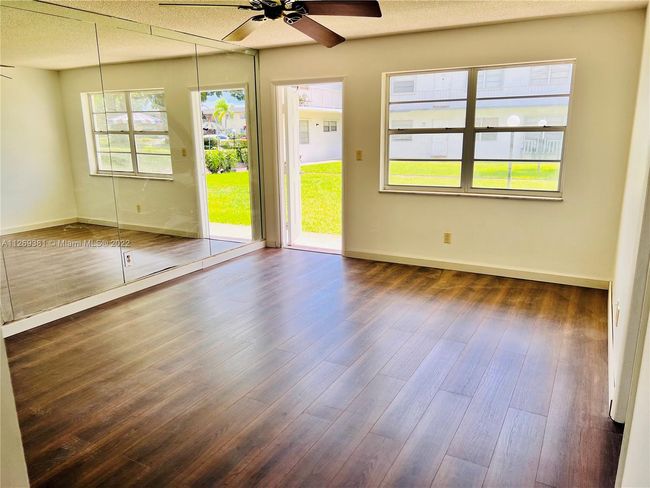APT-106 - 6191 Sw 37 Th St, Condo with 2 bedrooms, 2 bathrooms and null parking in Davie FL | Image 7