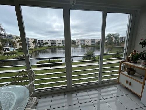 apt-207-324 Se 10th St, Dania Beach, FL, 33004-5226 | Card Image