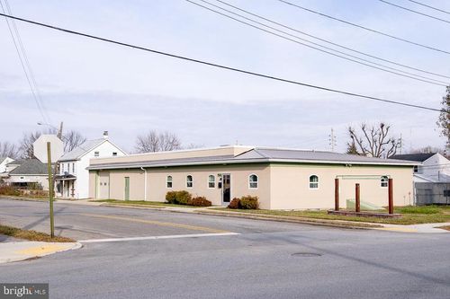 960 Kuhn Ave, HAGERSTOWN, MD, 21740-6454 | Card Image