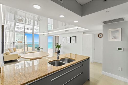 3502-17201 Collins Ave, Sunny Isles Beach, FL, 33160-3484 | Card Image