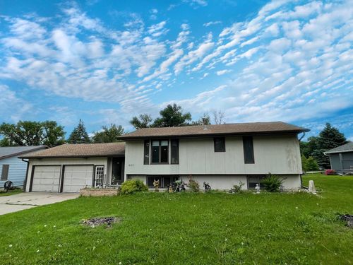 605 13th St N, Mountain Lake, MN, 56159-1446 | Card Image