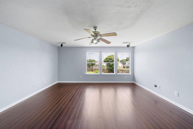 6306 Channelbrook Ln, House other with 4 bedrooms, 3 bathrooms and 2 parking in Spring TX | Image 19