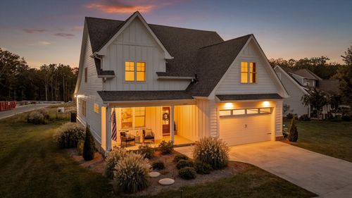 3607 Scarlet Maple Ct, Signal Mountain, TN, 37377-3540 | Card Image