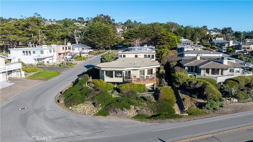 208 Weymouth St, Cambria, CA, 93428-2348 | Card Image