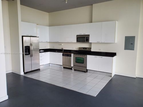 apt-411-2100 Van Buren St, Hollywood, FL, 33020-7344 | Card Image