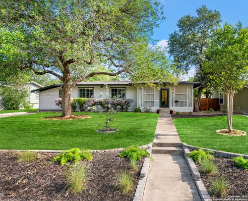 227 Devonshire Dr, San Antonio, TX, 78209-4207 | Card Image