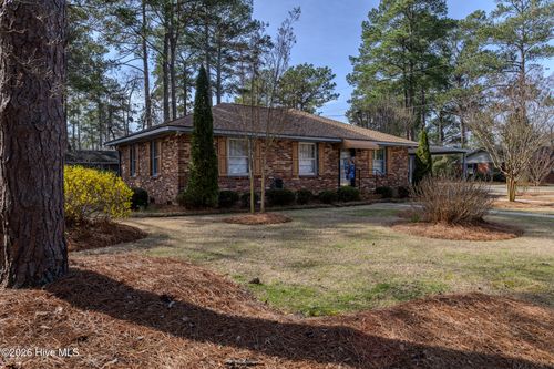 507 W 20th St, Lumberton, NC, 28358-3723 | Card Image