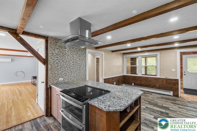 1553 Middle Rd, House other with 4 bedrooms, 5 bathrooms and null parking in Stroudsburg PA | Image 33