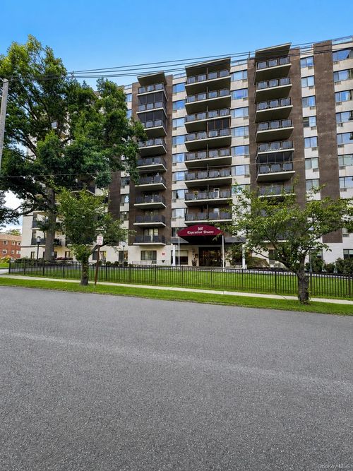 3d-160 Academy St, Poughkeepsie, NY, 12601-4502 | Card Image