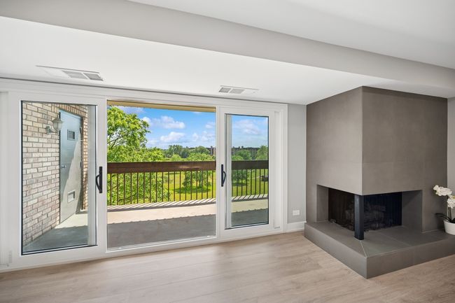 APT-409 - 3851 Mission Hills Rd, Condo with 2 bedrooms, 2 bathrooms and 1 parking in Northbrook IL | Image 6