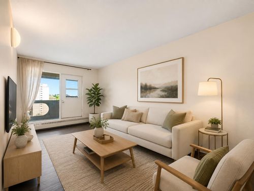 1212 - 221 6 Ave Se, Condo with 2 bedrooms, 1 bathrooms and 1 parking in Calgary AB | Card Image