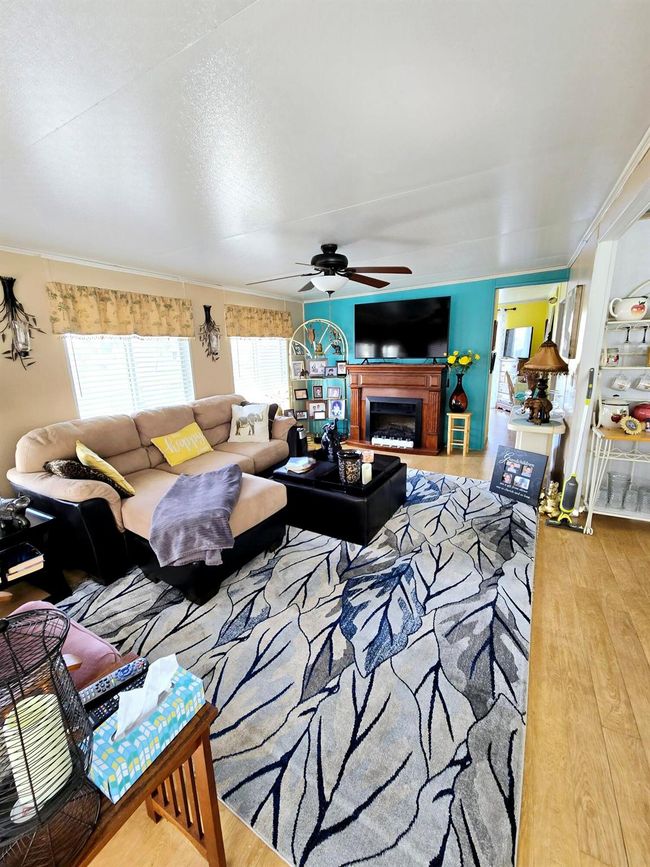 13841 Se 125 Th Ter, House other with 2 bedrooms, 1 bathrooms and null parking in Okeechobee FL | Image 5