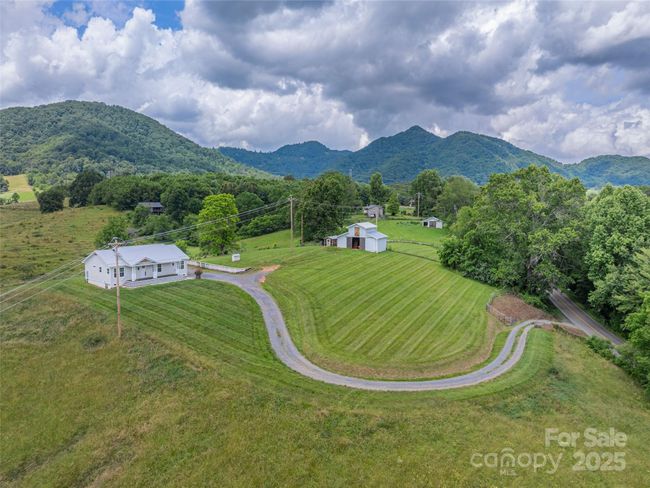 3355 Thickety Rd, House other with 3 bedrooms, 2 bathrooms and null parking in Clyde NC | Image 31