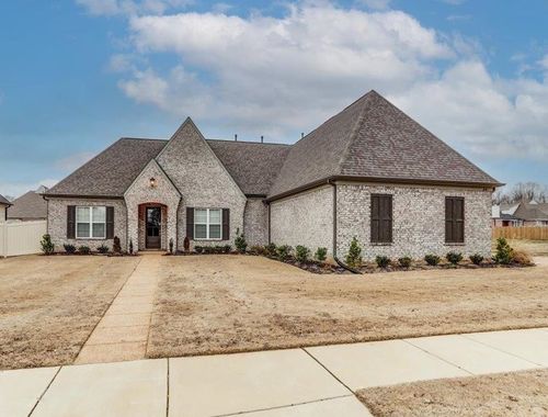 810 Mebane Rd, Oakland, TN, 38060-4018 | Card Image