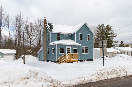 52 State St, Sodus, NY, 14551-1141 | Card Image