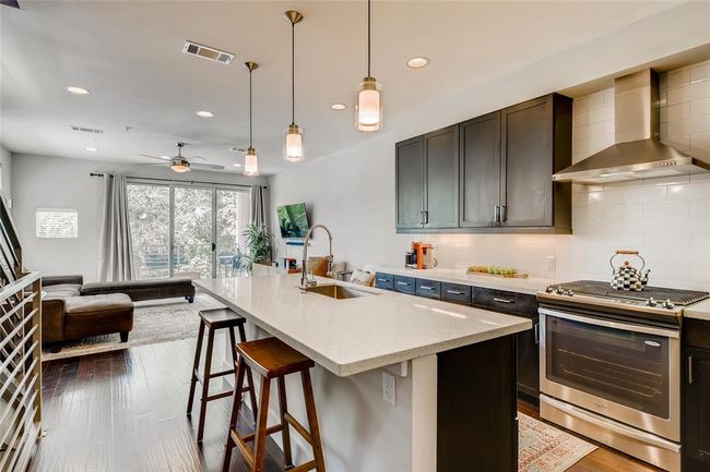 Open kitchen living room | Image 10