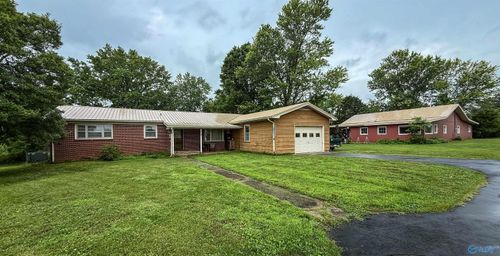 283 Old Huntsville Rd, Fayetteville, TN, 37334-6032 | Card Image