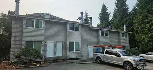 15320 40th Ave W, Lynnwood, WA, 98087-6110 | Card Image