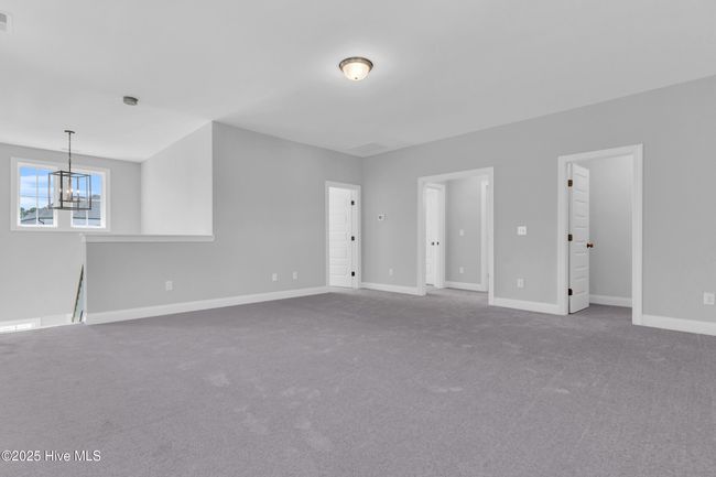 Similar Home | Image 22