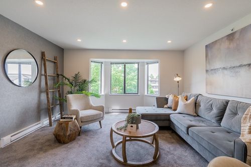 316-20454 53 Ave, Langley, BC, V3A7S1 | Card Image