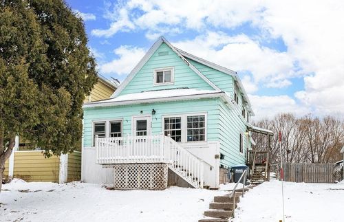 328 S 57th Ave W, Duluth, MN, 55807-2315 | Card Image