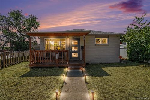 3255 N Cook Street, Denver, CO, 80205 | Card Image