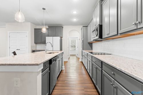 145 Chesire Cove Ln, New Market, AL, 35761-6200 | Card Image
