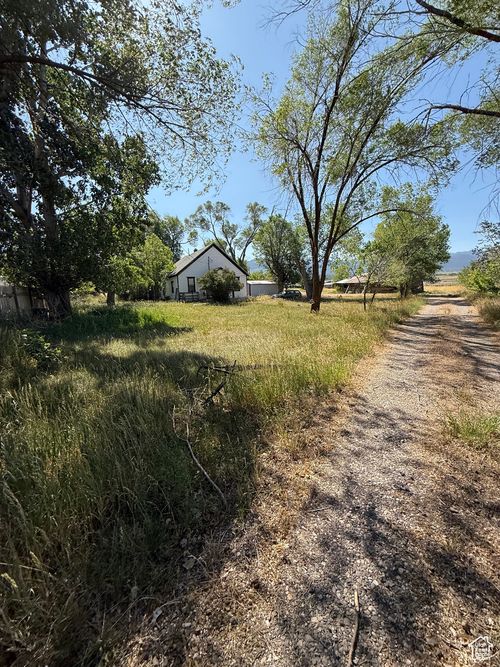 596 E 700 S, Mt Pleasant, UT, 84647-2109 | Card Image