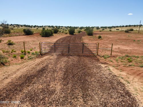 5270-hunt-road-1545 County Rd, Concho, AZ, 85924 | Card Image
