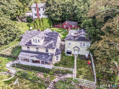 61 Smith Ridge Rd, New Canaan, CT, 06840-4121 | Card Image