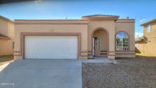 13717 Paseo De Vida Dr, Horizon City, TX, 79928-8429 | Card Image
