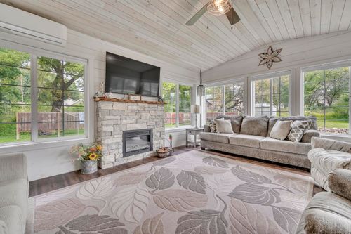 25704 164th St, Spirit Lake, IA, 51360 | Card Image