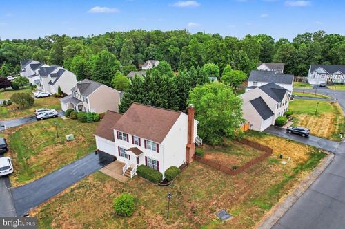 10101 Breawick Ct, SPOTSYLVANIA, VA, 22553-4438 | Card Image