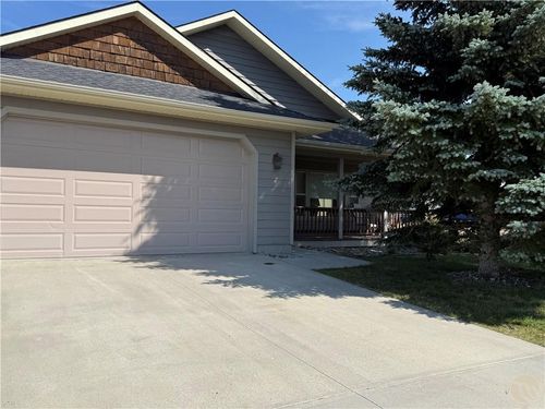 1384 Lazy M St, Red Lodge, MT, 59068-9090 | Card Image