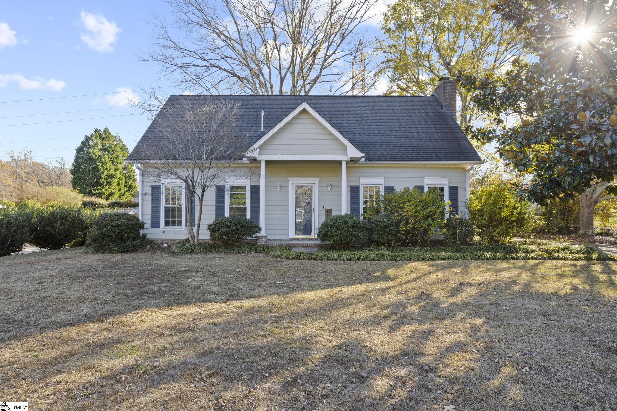 Crowndale Dr, Taylors, SC 29687
