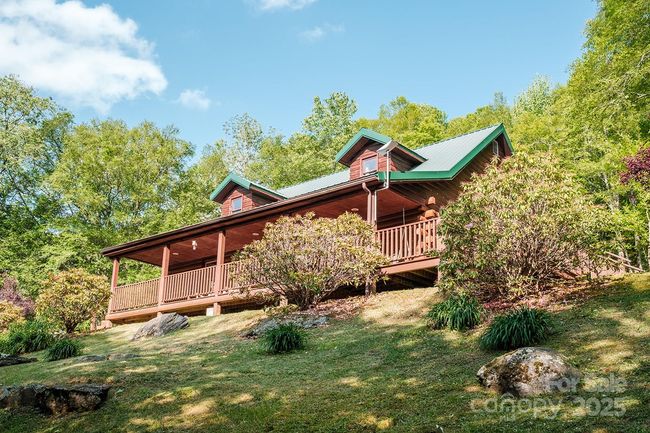2266 Sugar Mountain Road, House other with 3 bedrooms, 2 bathrooms and null parking in Newland NC | Image 28