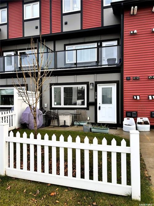 270-250 Akhtar Bend, Saskatoon, SK, S7W0W4 | Card Image