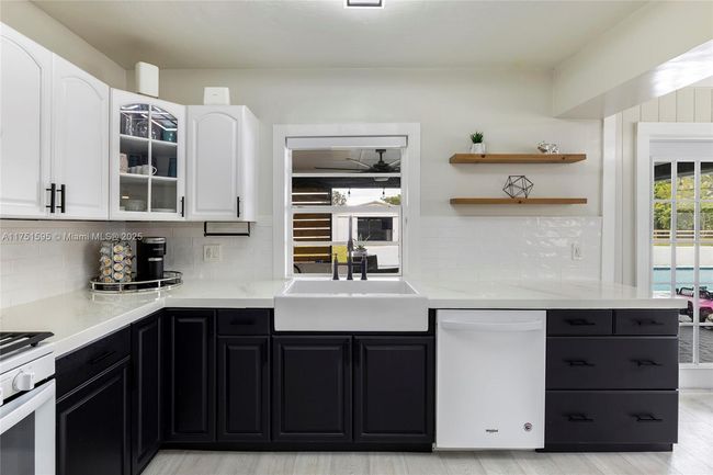 1970 Sw 115 Th Ave, House other with 4 bedrooms, 3 bathrooms and null parking in Davie FL | Image 16