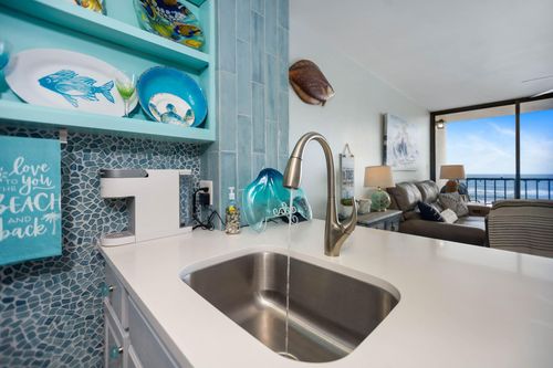 apt-406-11945 Termini San Luis Pass Rd, Galveston, TX, 77554-8727 | Card Image