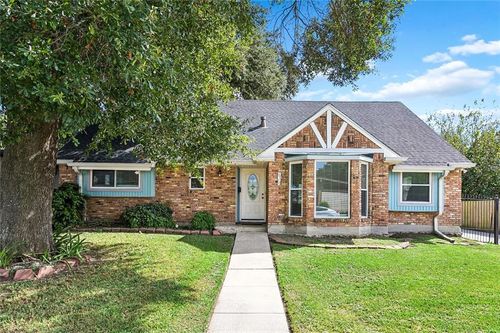6700 Wilty St, Metairie, LA, 70003-3041 | Card Image