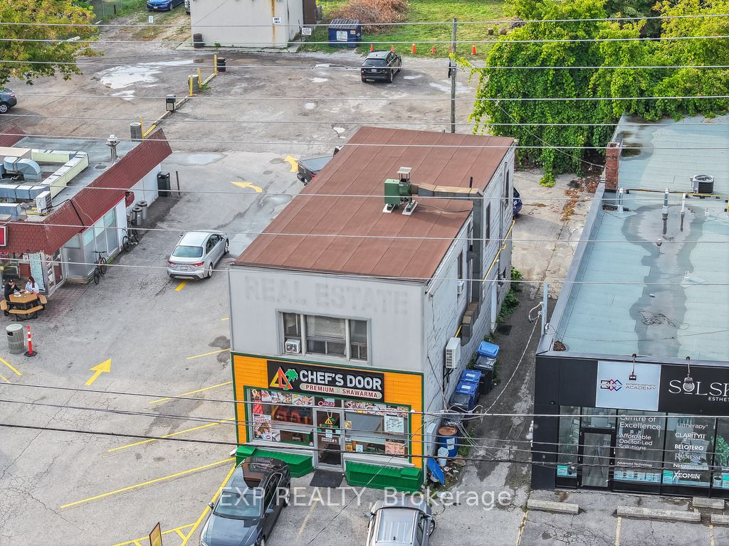 Commercial Sale in Mississauga 2