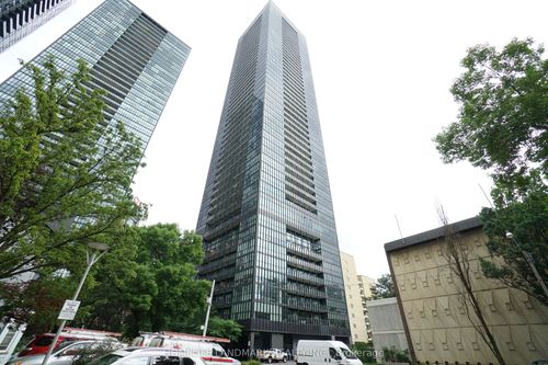 3510-101 Charles St E, Toronto, ON, M4Y0A9 | Card Image