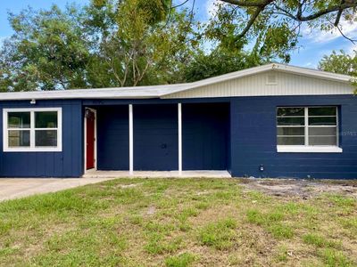 1090 Emerald Drive, House other with 3 bedrooms, 2 bathrooms and null parking in Mount Dora FL | Image 1