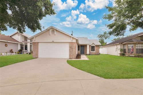 2653 Whalebone Bay Dr, KISSIMMEE, FL, 34741-7428 | Card Image