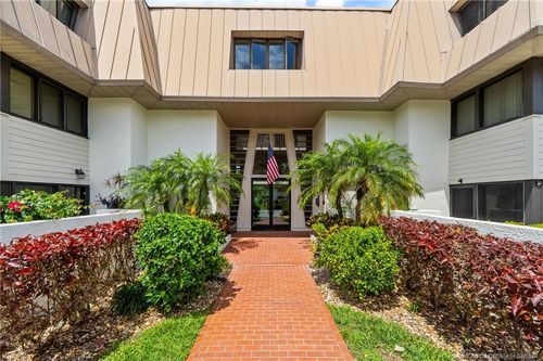 6-203-1800 Saint Lucie Blvd, Stuart, FL, 34996-4222 | Card Image