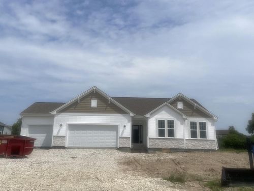 W168N10090 Bittersweet Trail, Germantown, WI, 53022 | Card Image