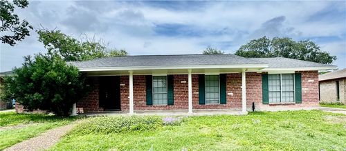 5122 Moultrie Dr, Corpus Christi, TX, 78413-3810 | Card Image