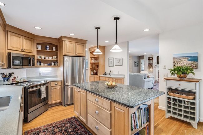 20 Anson Hunter Ln, House other with 3 bedrooms, 3 bathrooms and 2 parking in Orleans MA | Image 10